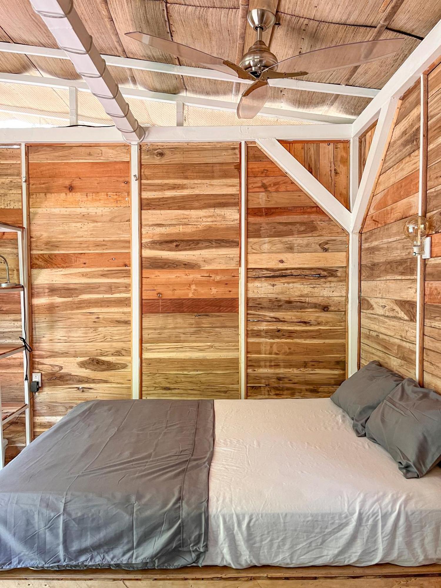 乌维塔 Nomadic Surf Camp旅舍 外观 照片